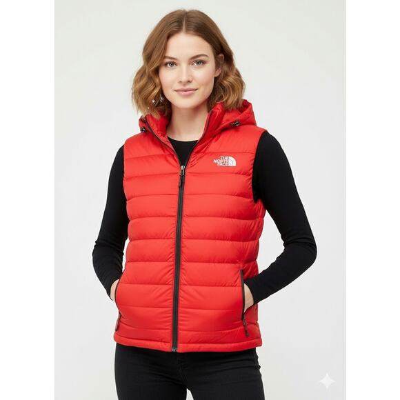 The North Face Summit Series Vest with a Hood - Picture 2 of 8